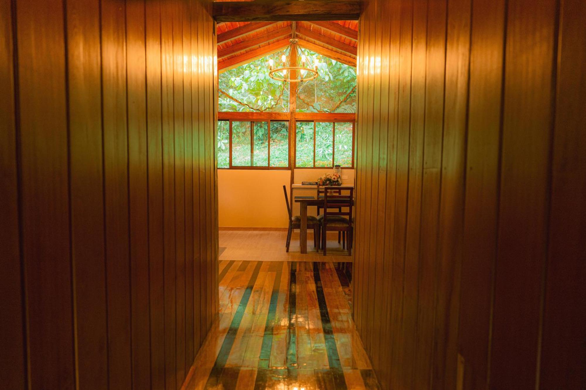 Finca Las Palmas Ecolodge Puyo Exterior photo
